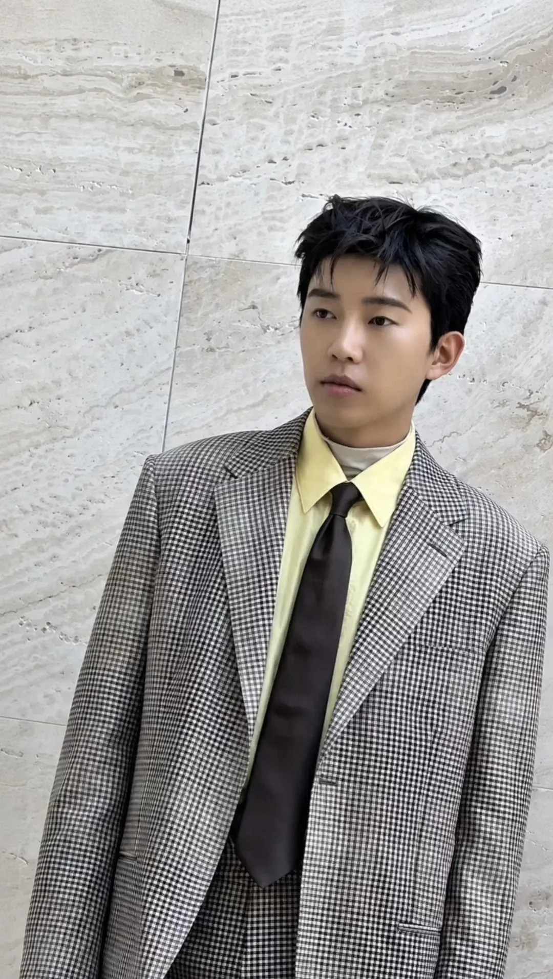 Behind-the-scenes cut of Lim Youngwoong
