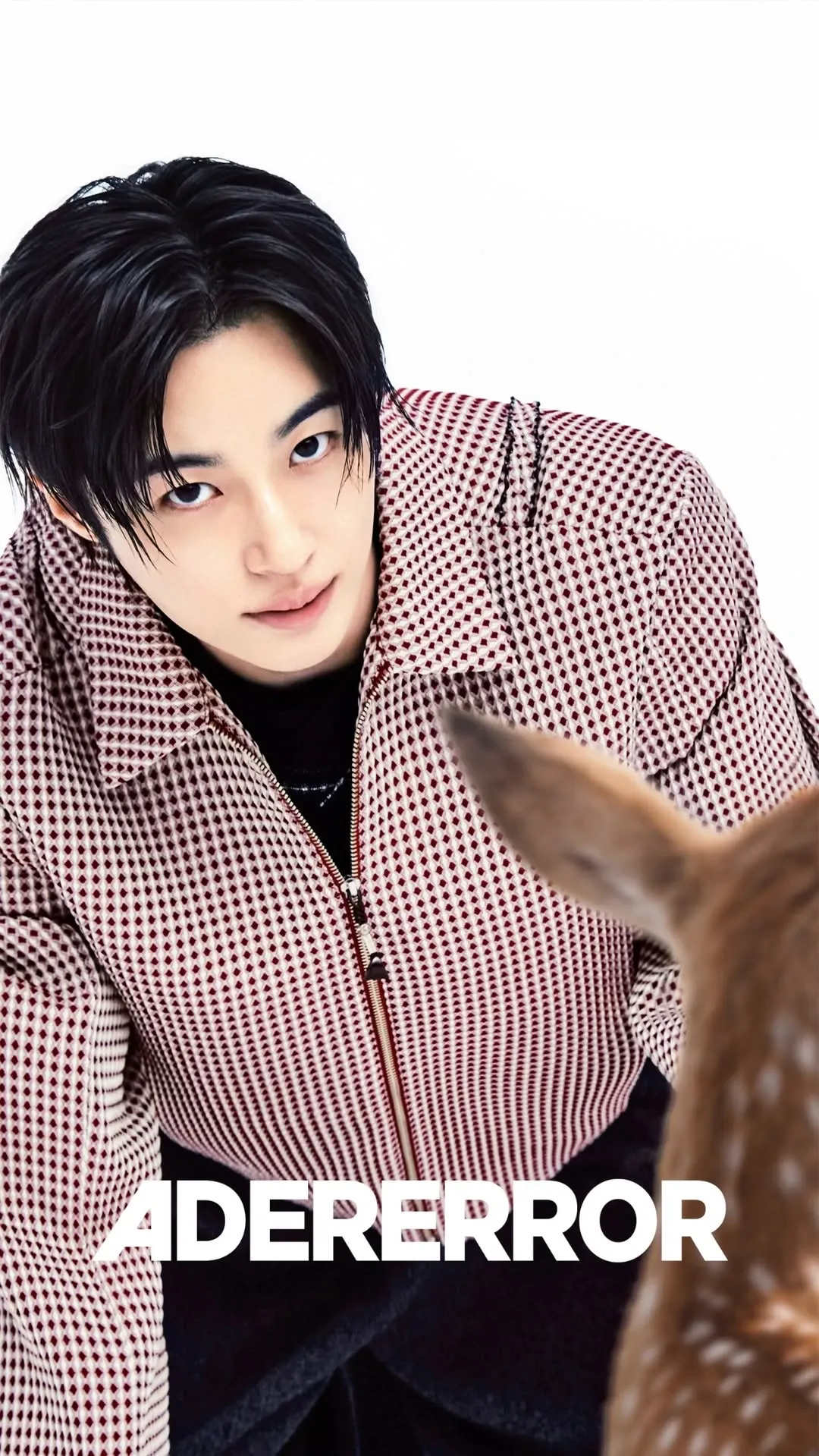 Behind-the-scenes cut of Byeon Wooseok