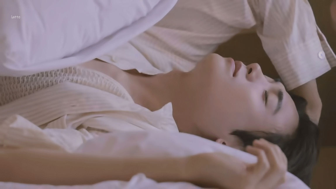 Behind-the-scenes cut of Park Hyungsik