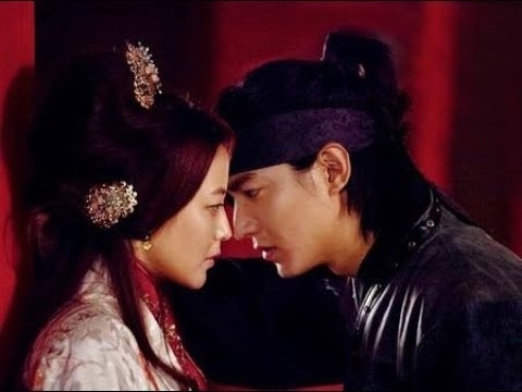 イ・ミンホの最近の活動ショット