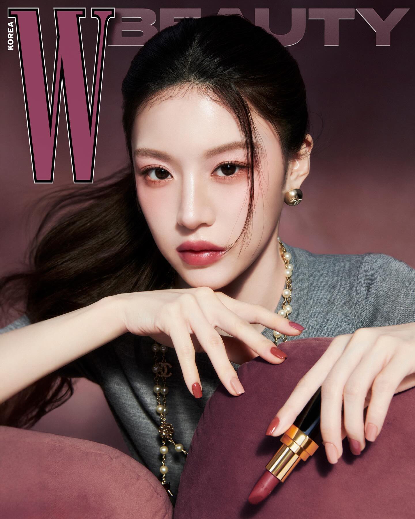 Behind-the-scenes cut of Go Younjung