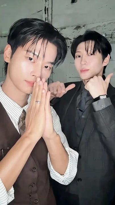 Recent activity shot of Cha Hakyeon (N)