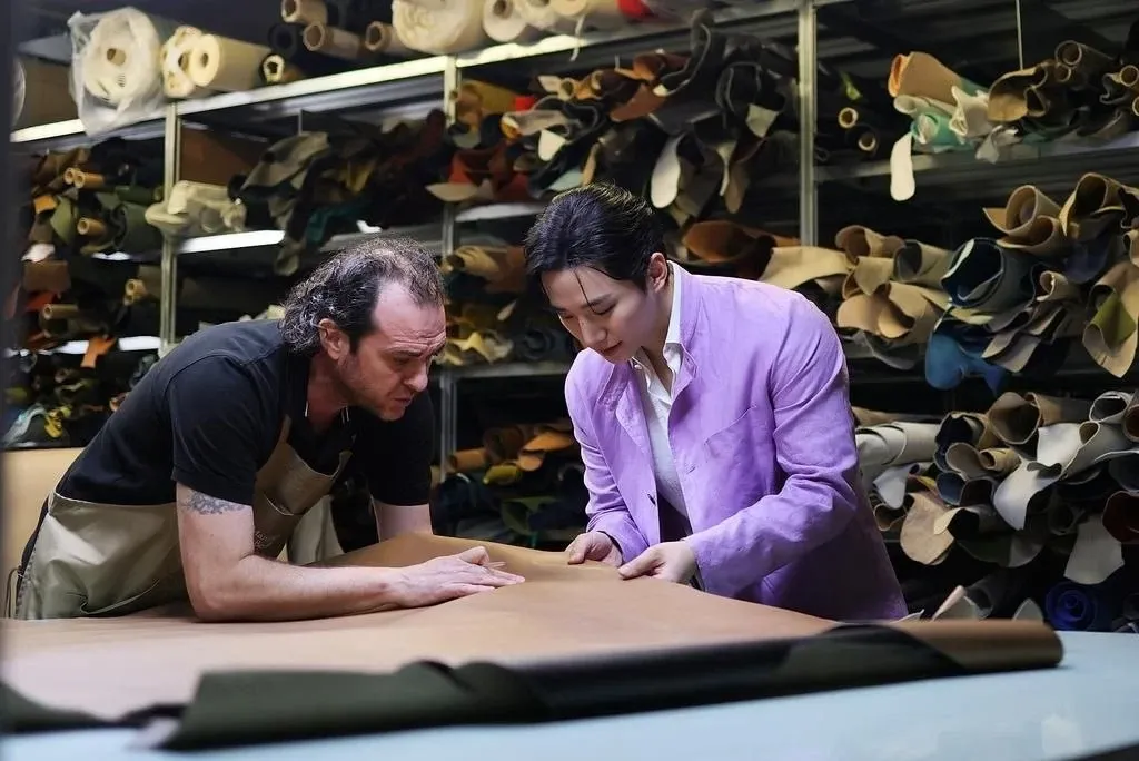 粉丝拍下的李俊昊瞬间