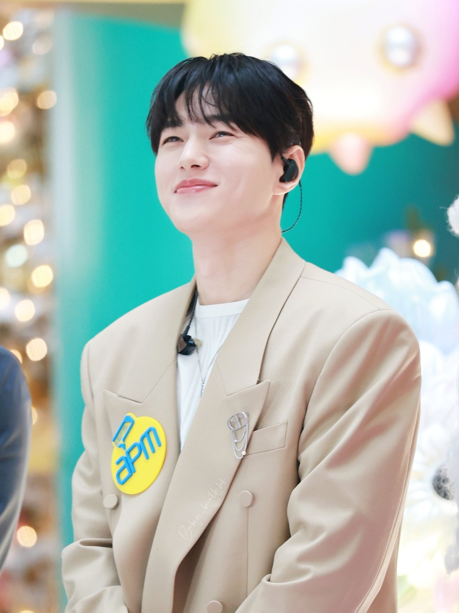 Latest photo of Kim Myungsoo (L)