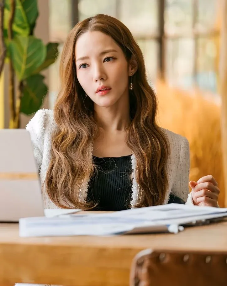 A moment captured by a fan of Park Minyoung