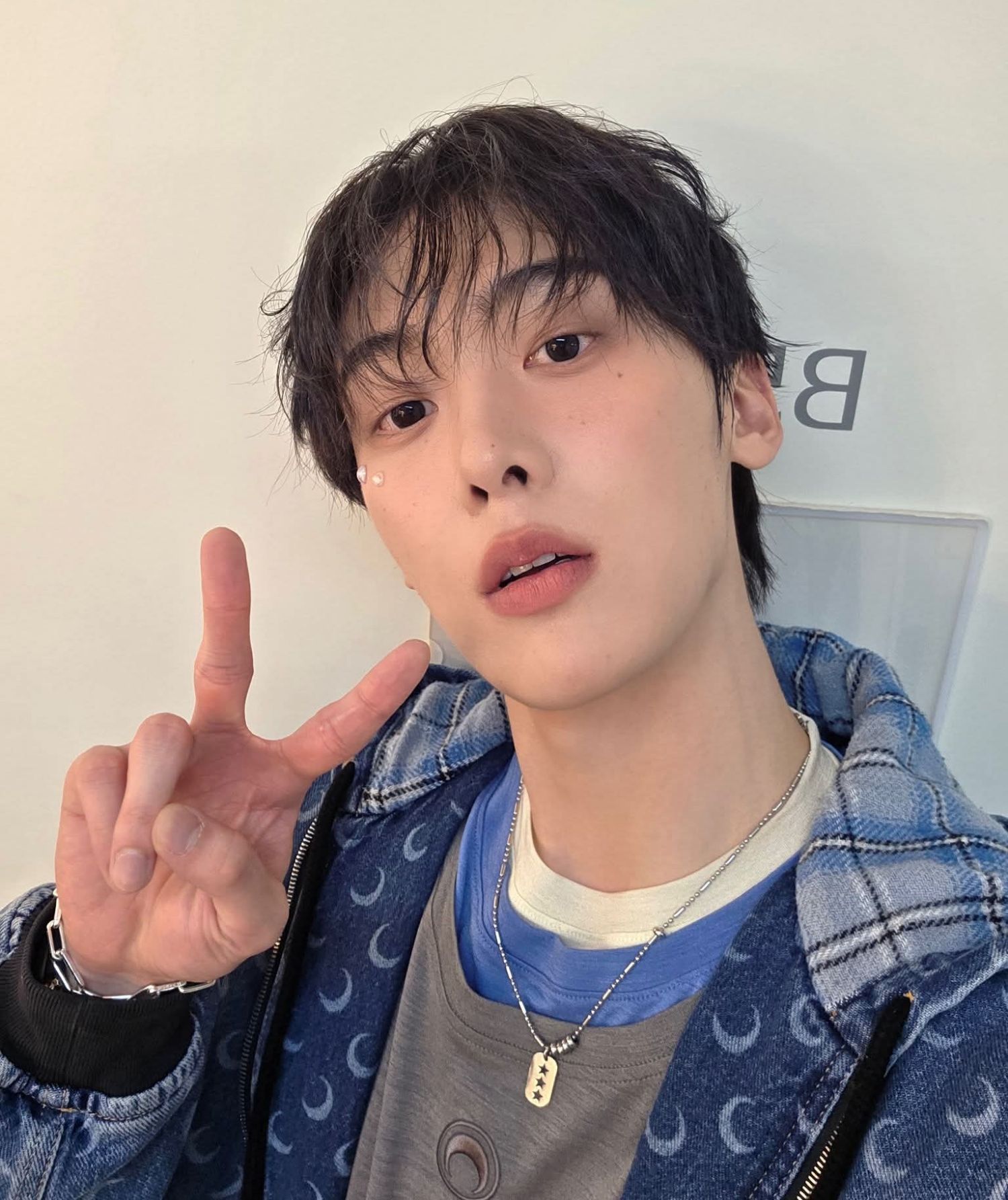 Hottest celeb community feed today