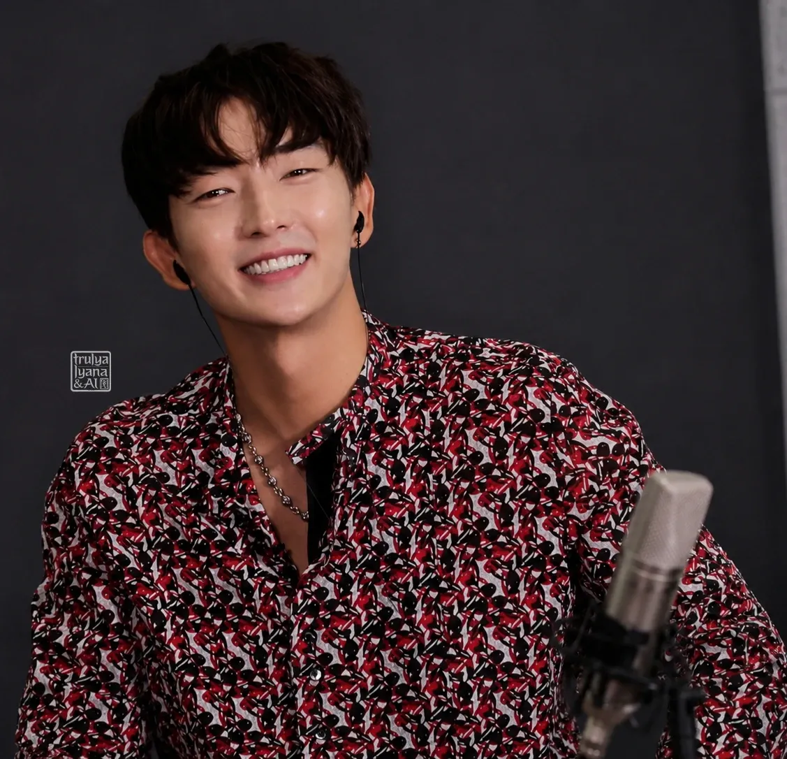 이준기 최근 활동샷
