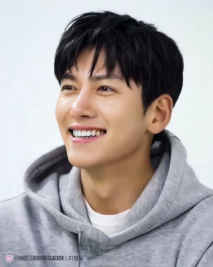 Behind-the-scenes cut of Ji Changwook