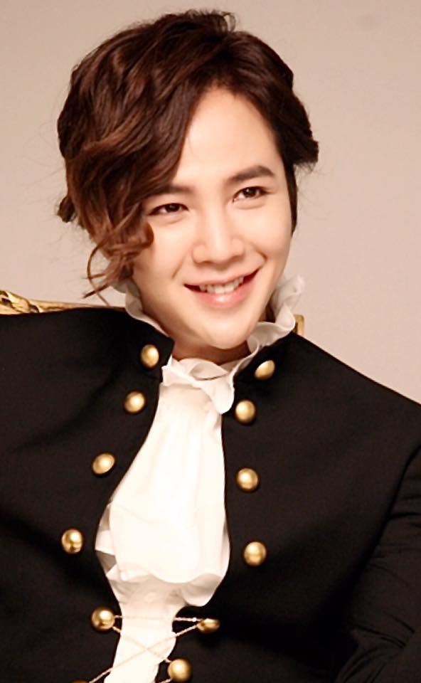 Behind-the-scenes cut of Jang Geunsuk