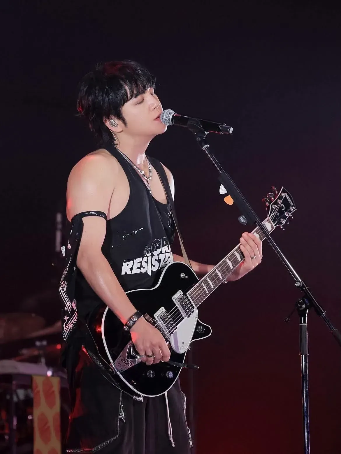 Recent activity shot of Jang Geunsuk