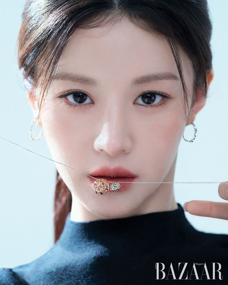 Behind-the-scenes cut of Go Younjung