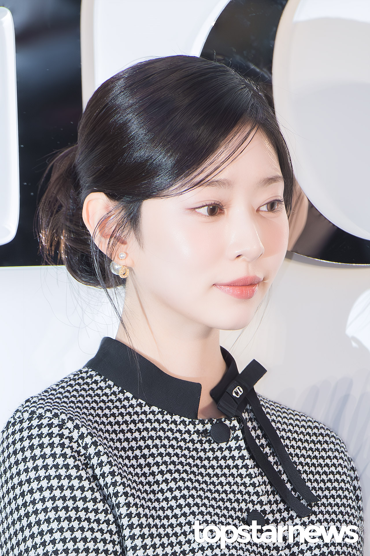 Recent activity shot of Kim Minju