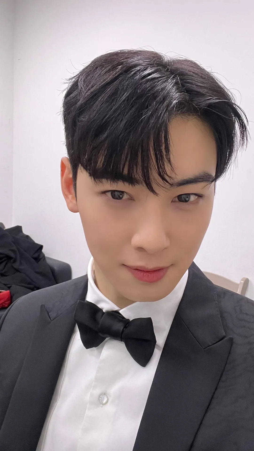 Today's popular wallpaper in Cha Eunwoo community