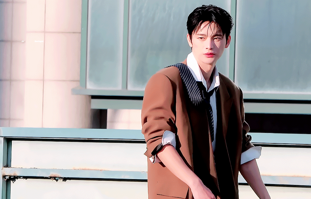 Latest photo of Seo Inguk