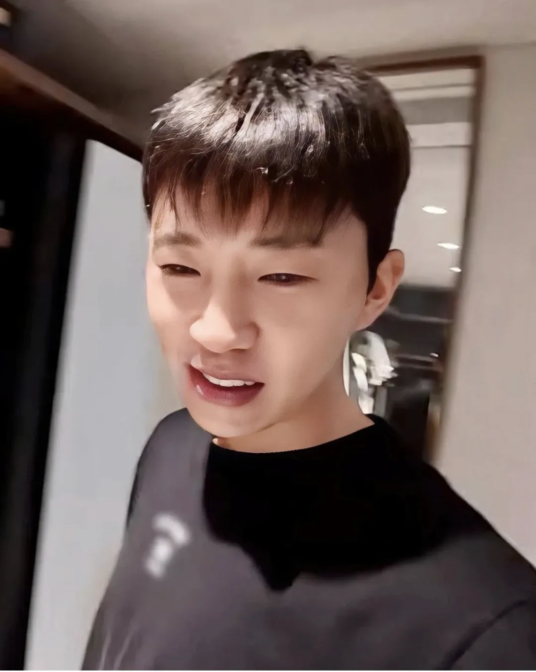Latest photo of Lim Youngwoong