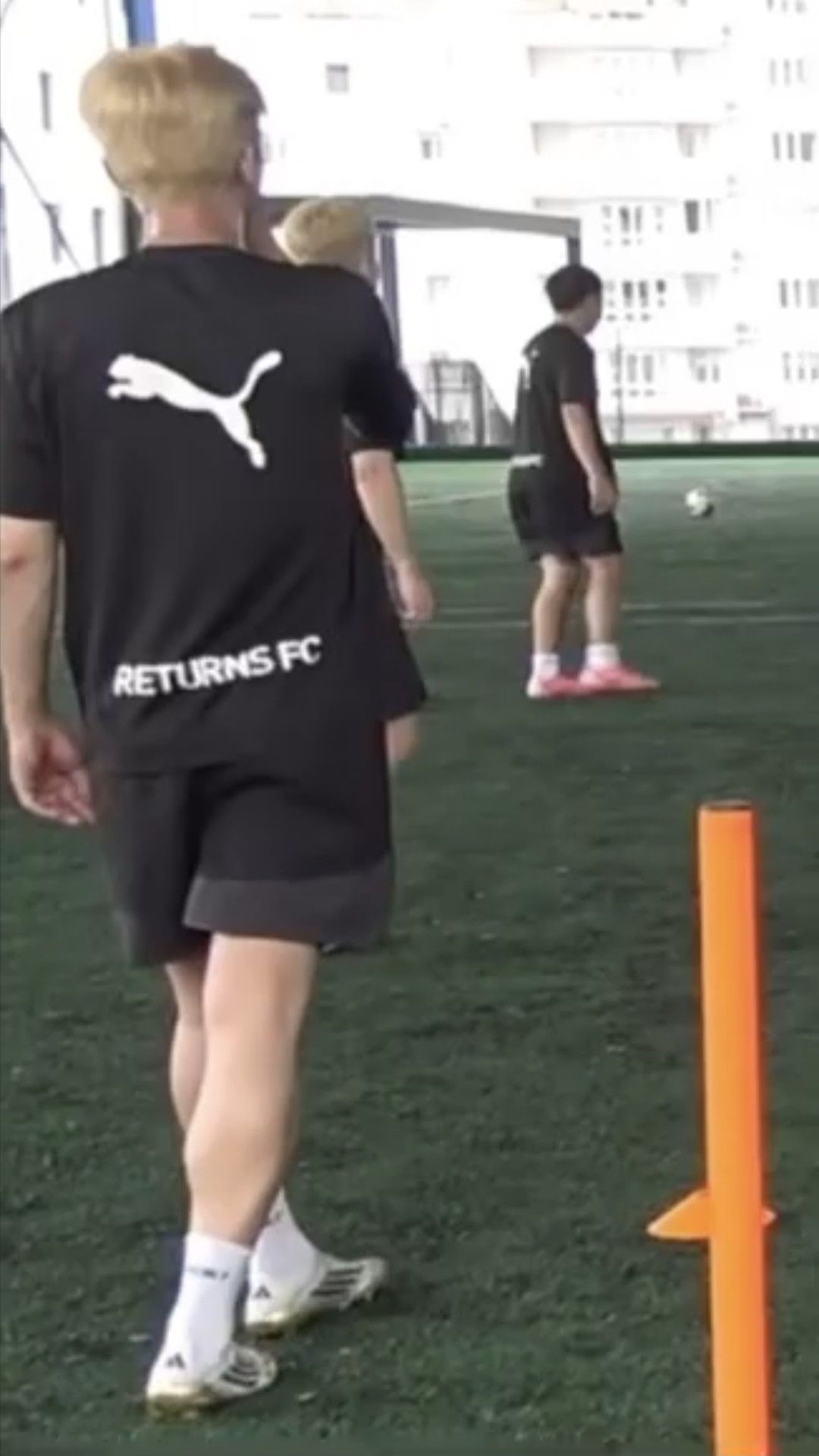 Representative background image loved by Lim Youngwoong fandom