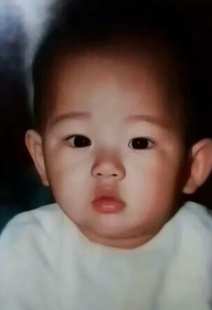 Behind-the-scenes cut of Kim Soohyun