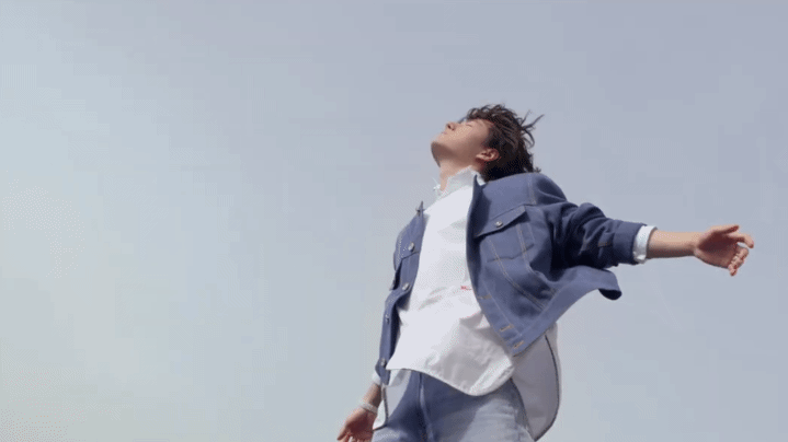 Recent activity shot of Wang Yibo