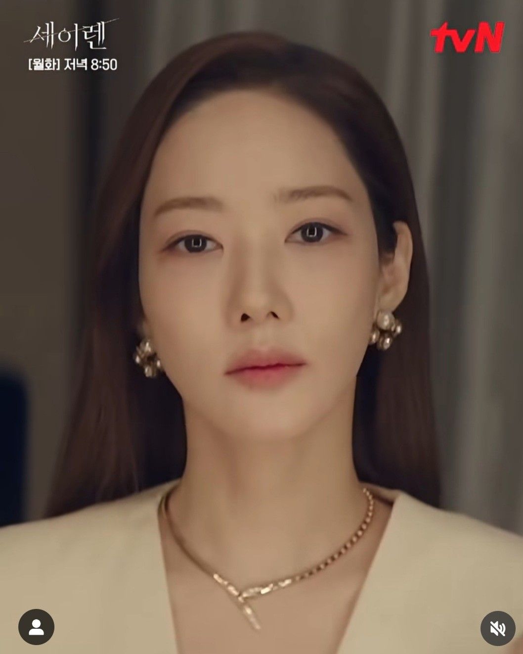 Latest photo of Park Minyoung