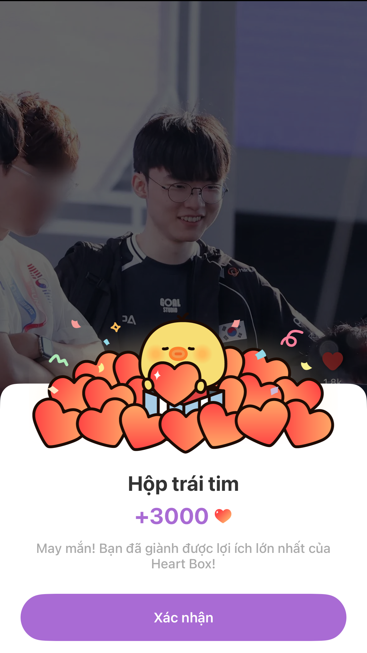 Emotional wallpaper shared by fans for Faker
