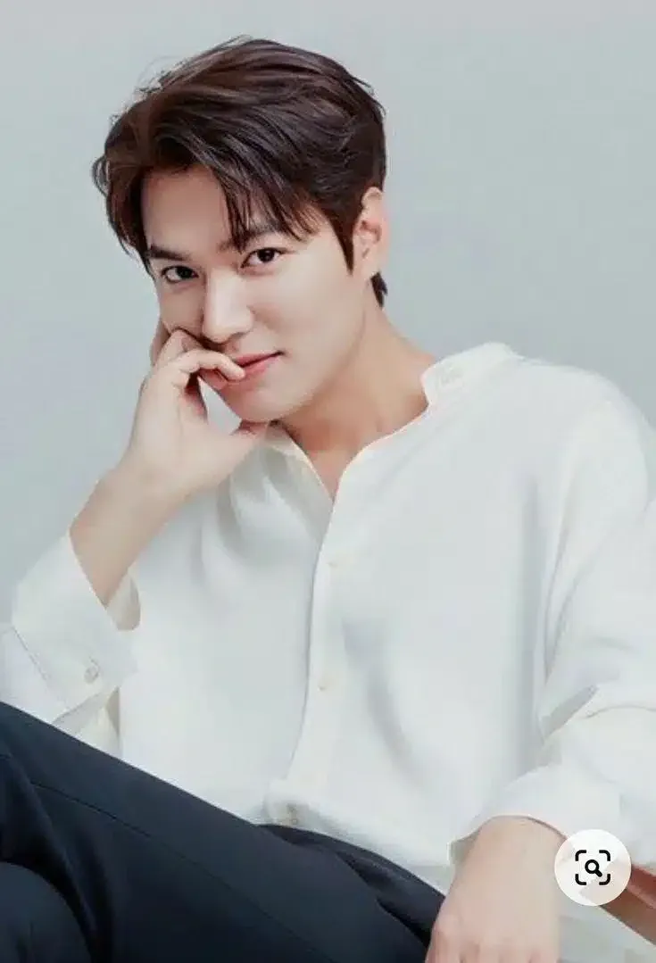 A moment captured by a fan of Lee Minho