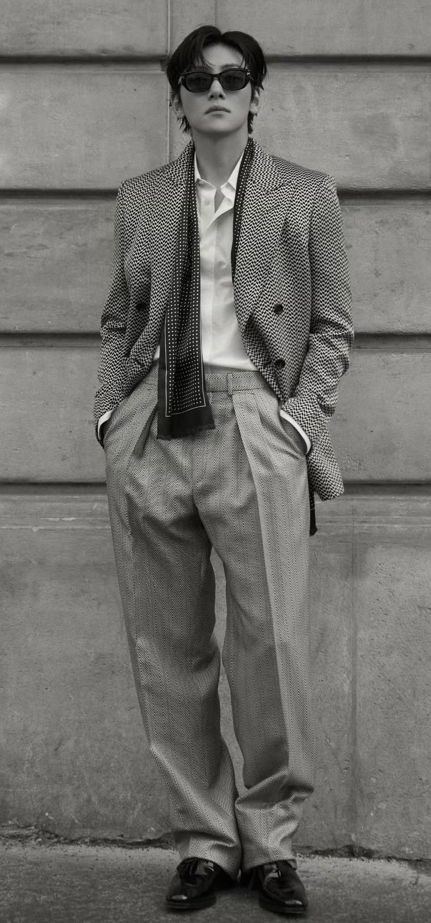 Behind-the-scenes cut of Ji Changwook