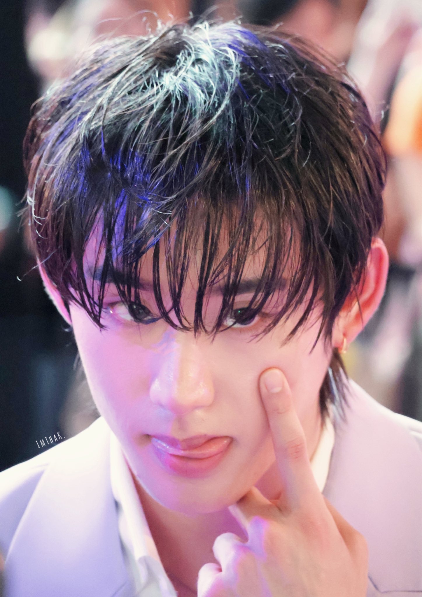 Recent activity shot of Est Supha Sangaworawong