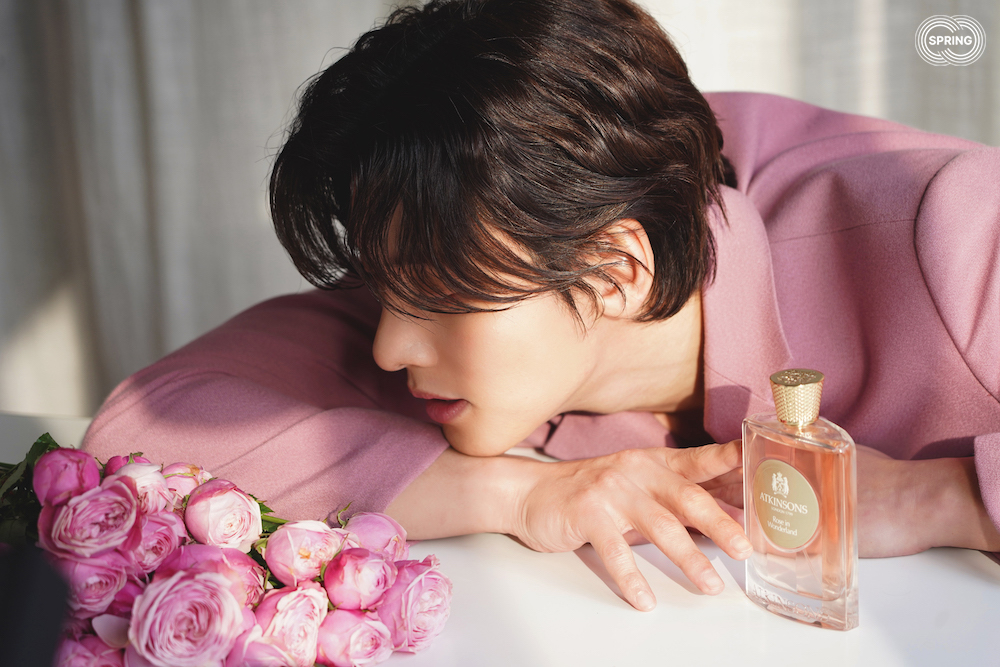 粉丝拍下的池昌旭瞬间