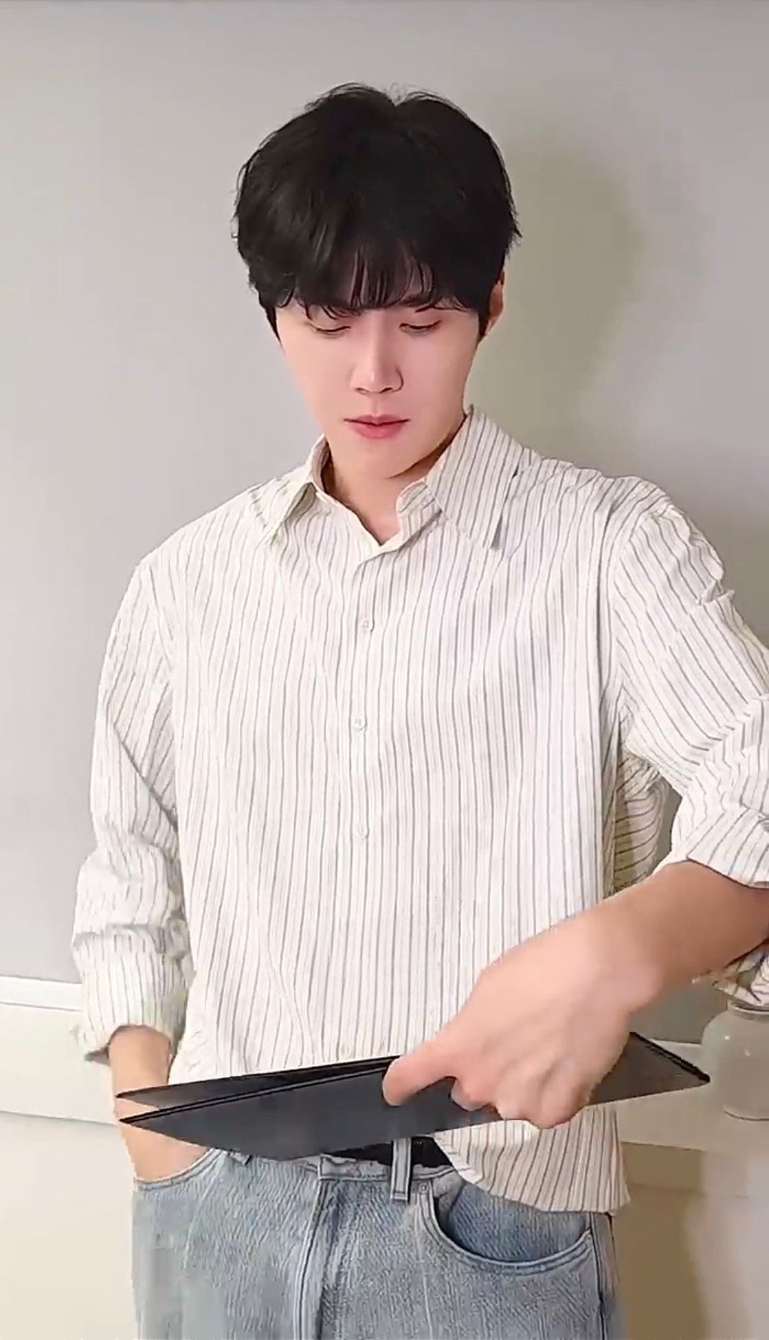 Foto kegiatan terbaru dari Kim Seonho