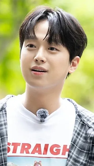 Cuplikan di balik layar dari Lee Chanwon