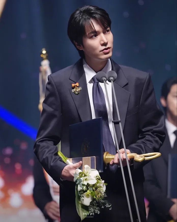 A moment captured by a fan of Lee Minho