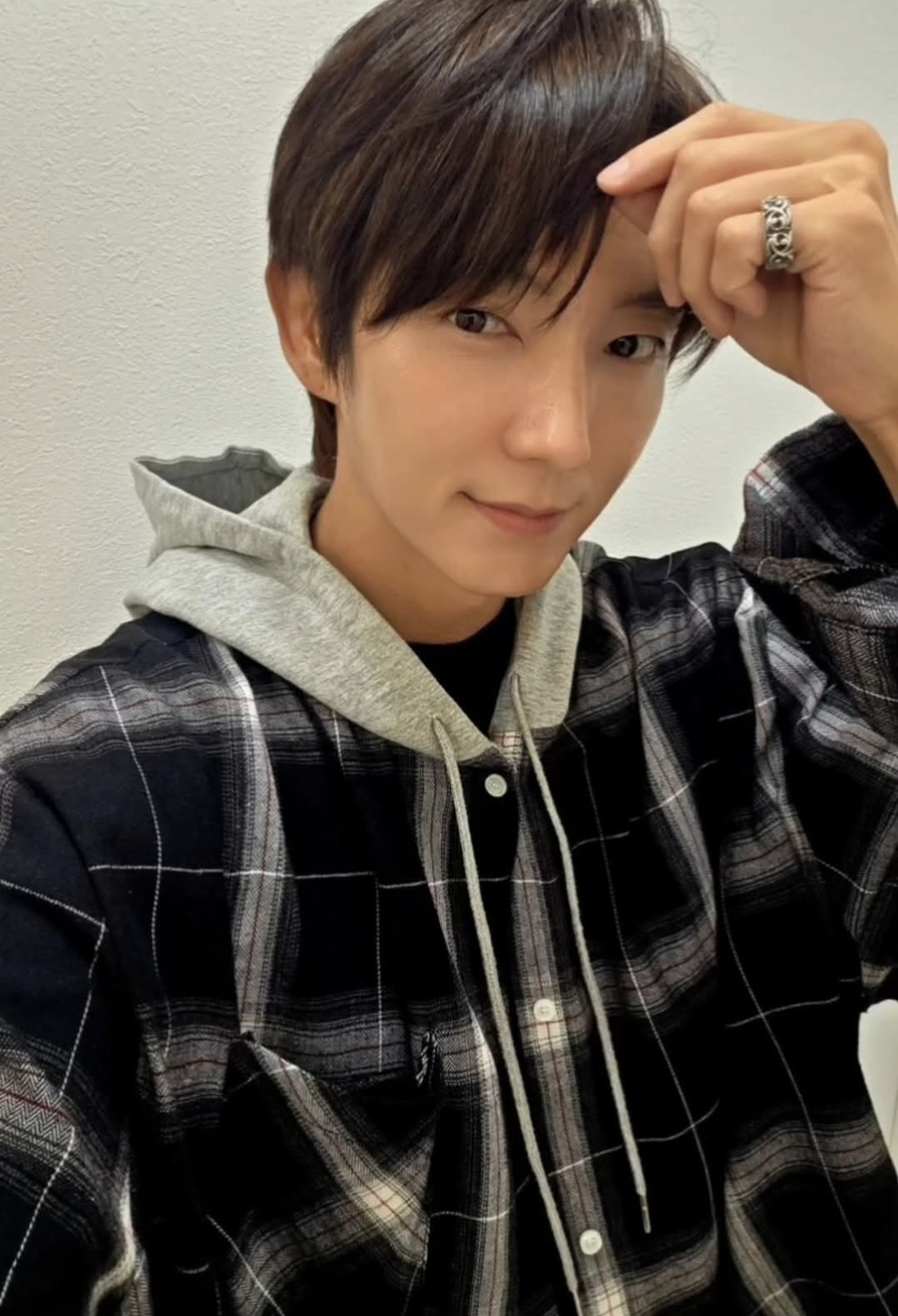 Recent activity shot of Lee Joongi