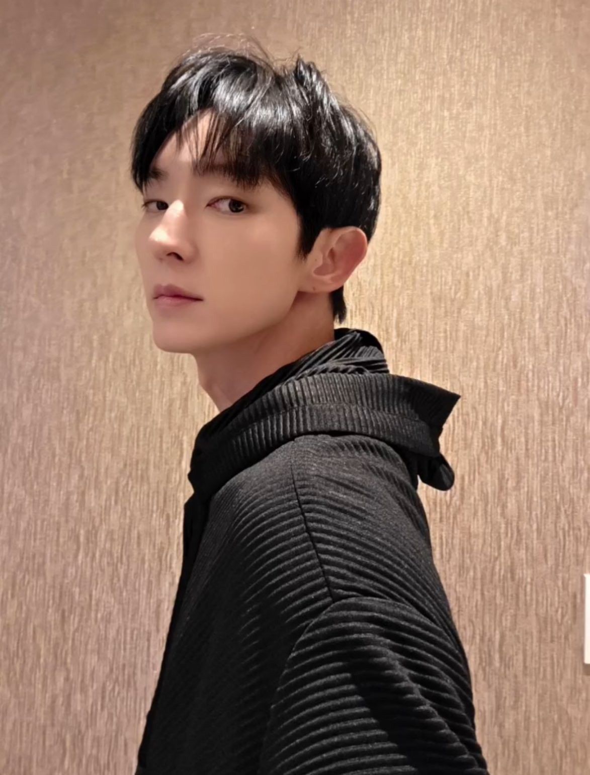 Recent activity shot of Lee Joongi