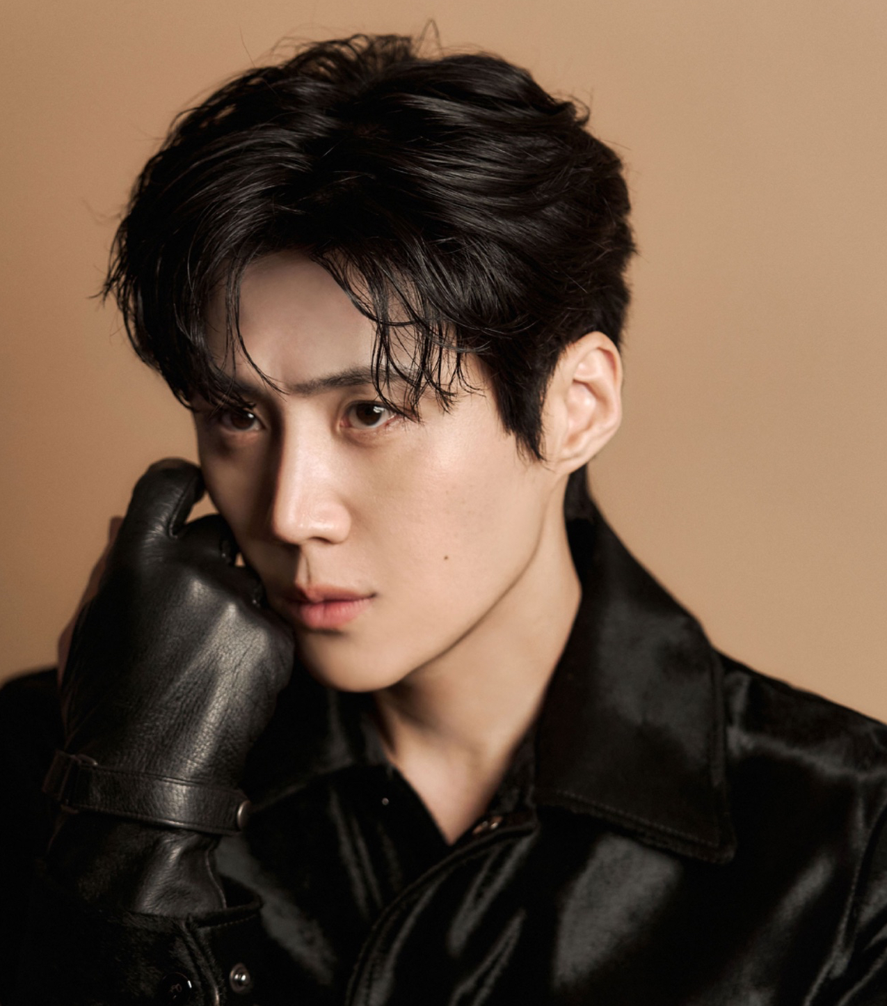 Behind-the-scenes cut of Kim Seonho