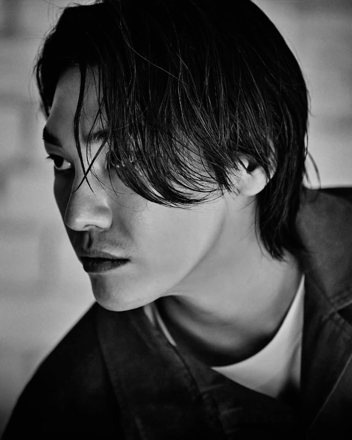 A moment captured by a fan of Kim Youngkwang