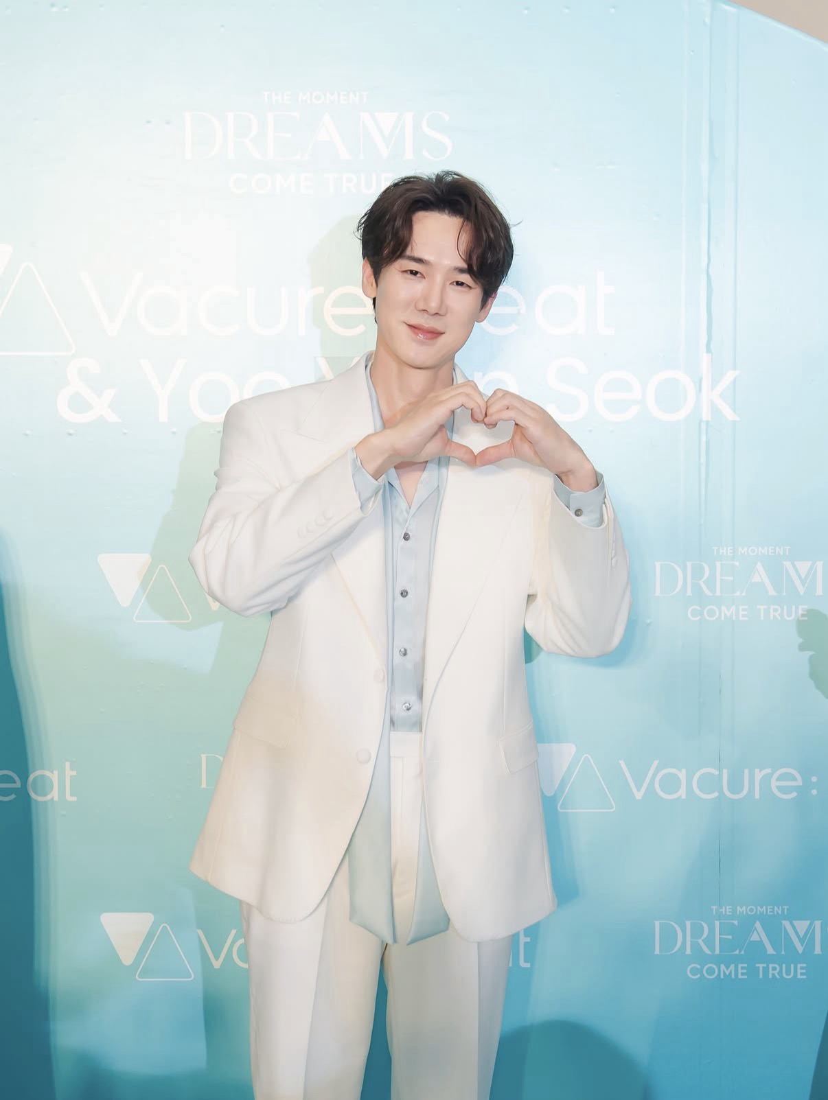 Behind-the-scenes cut of Yoo Yeonseok