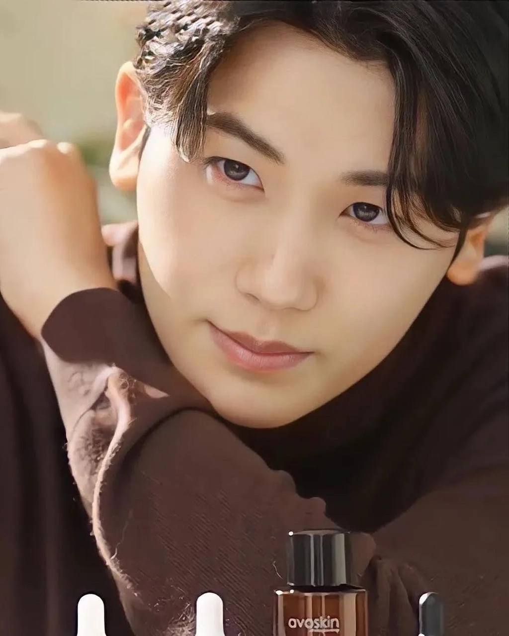 Latest photo of Park Hyungsik