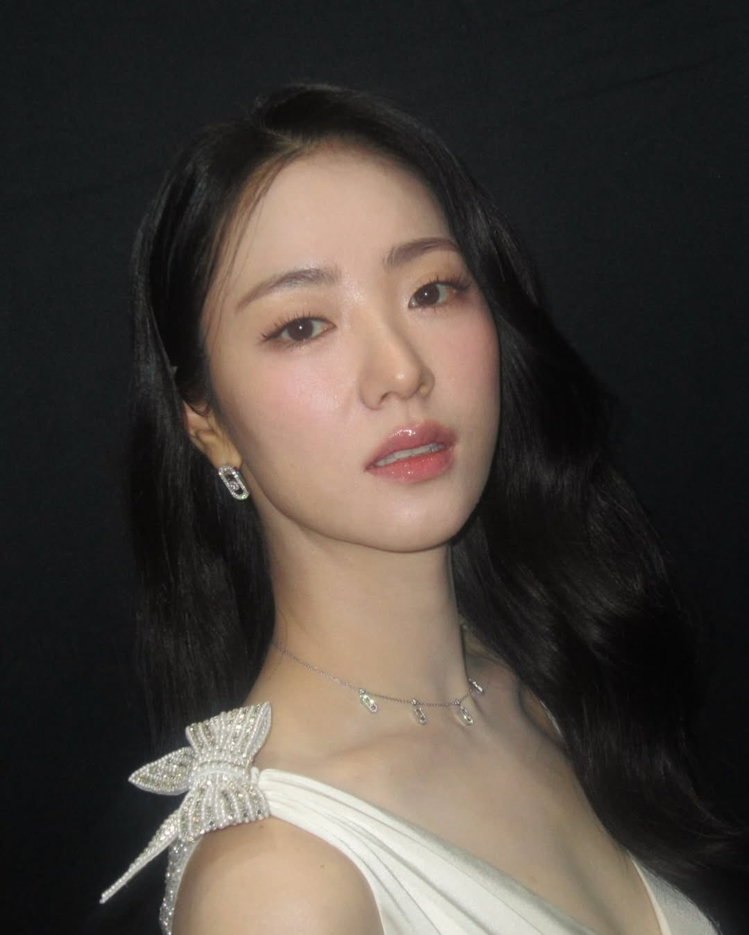 A moment captured by a fan of Jeon Yeobeen