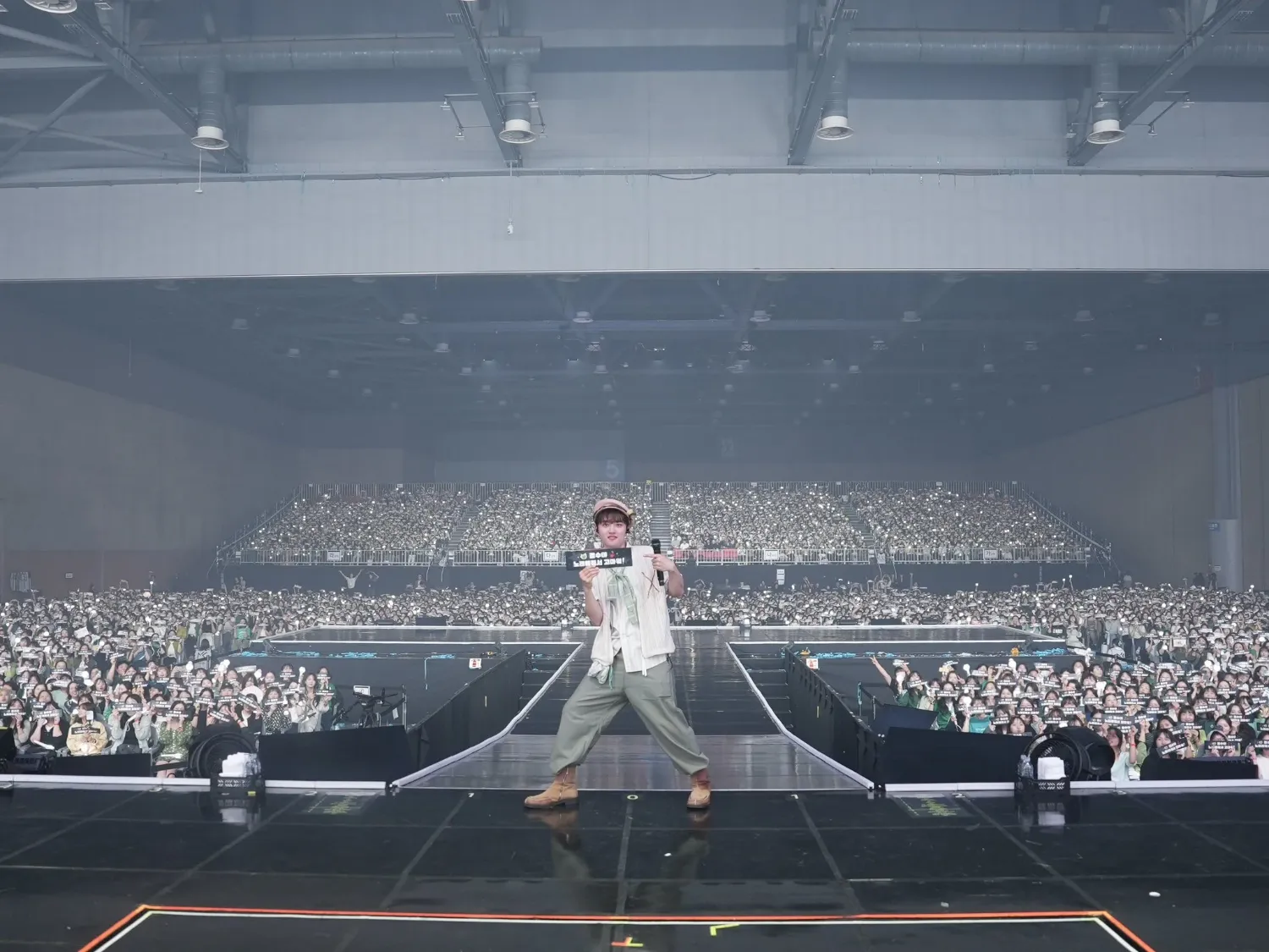 Foto terbaru dari Doh Kyungsoo (D.O.)
