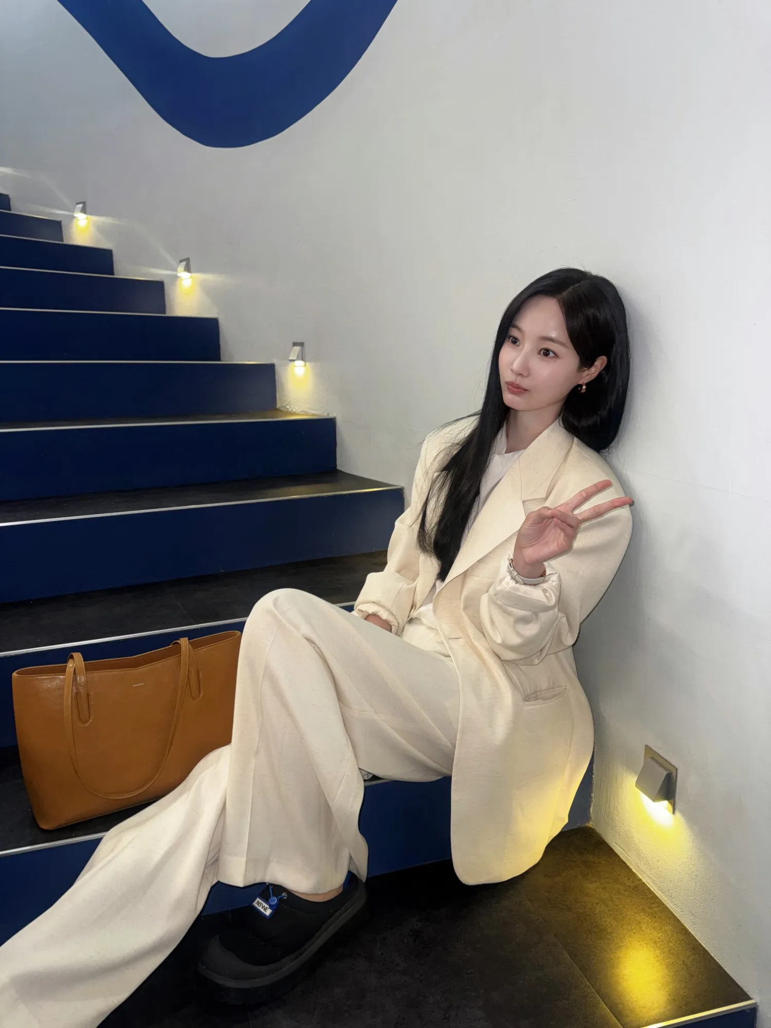 Latest photo of Yeonwoo