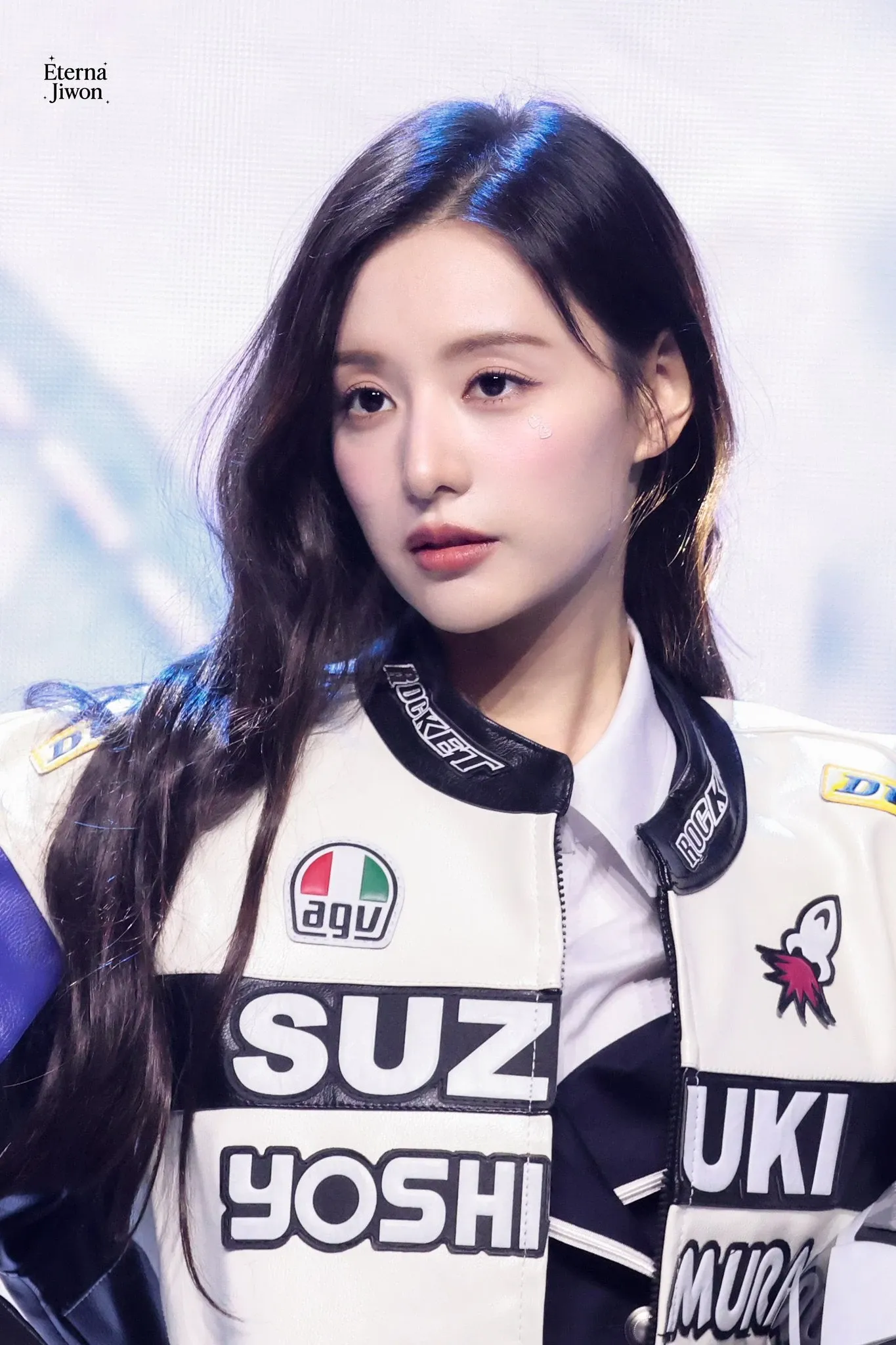 Recent activity shot of Kim Jiwon