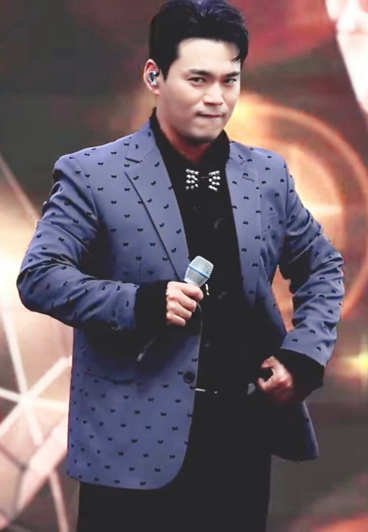 Behind-the-scenes cut of Cheonrokdam