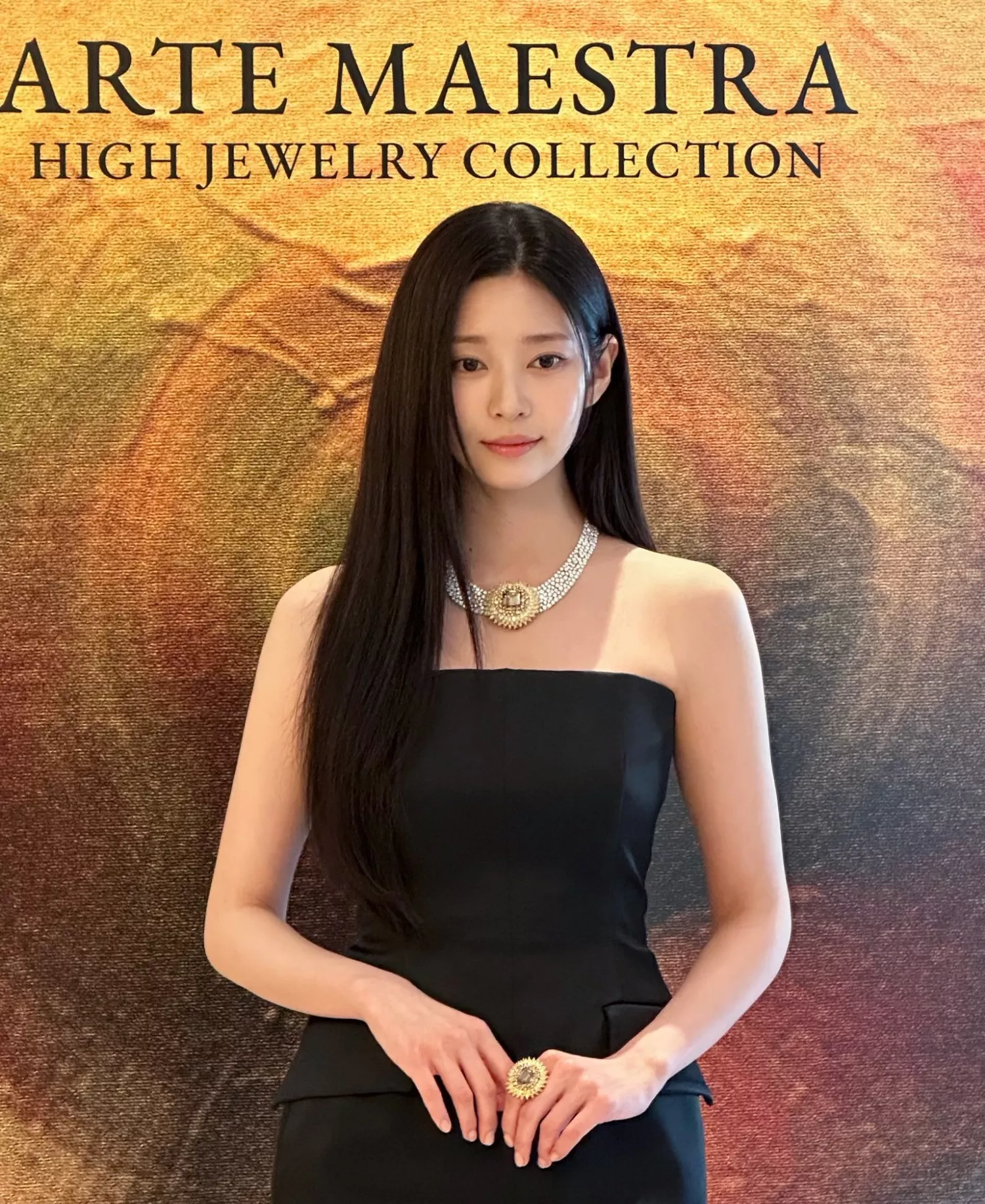Recent activity shot of Kim Minju