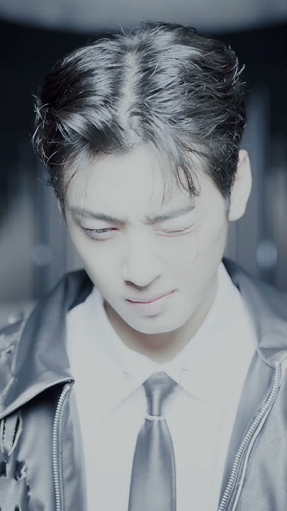 Recent activity shot of Cha Eunwoo