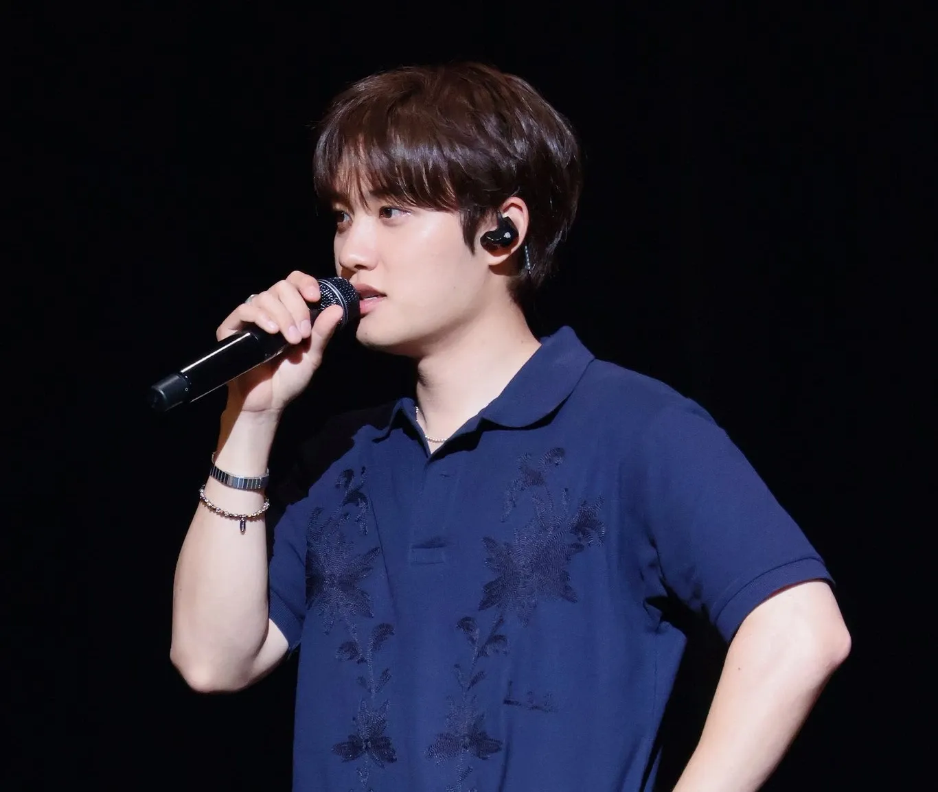도경수 (디오)의 비하인드 컷