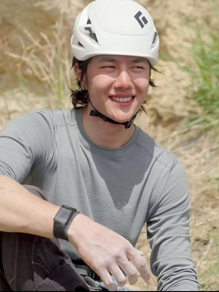 Recent activity shot of Wang Yibo