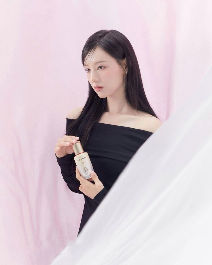 Recent activity shot of Kim Jiwon