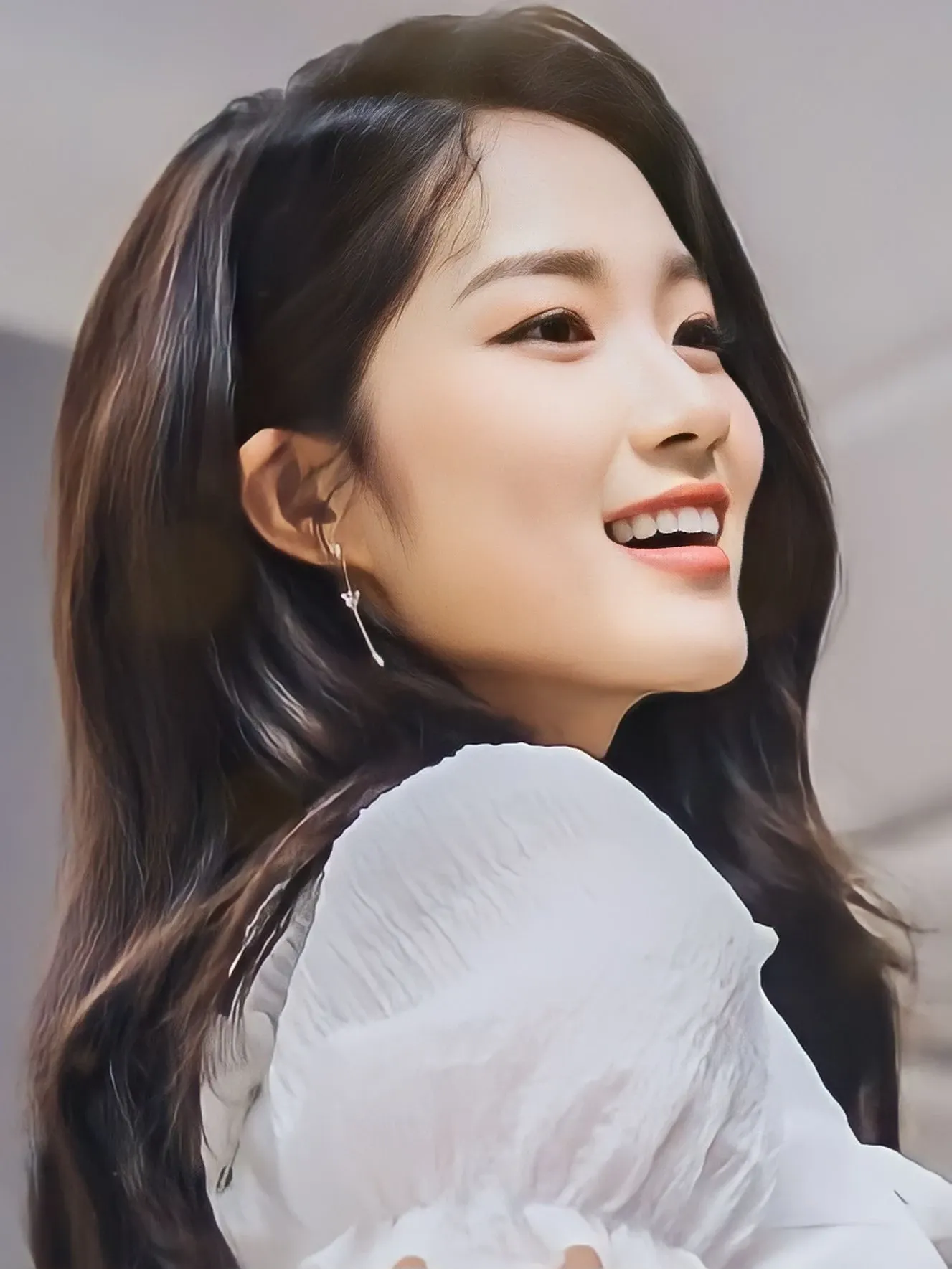 Latest photo of Kim Hyeyoon