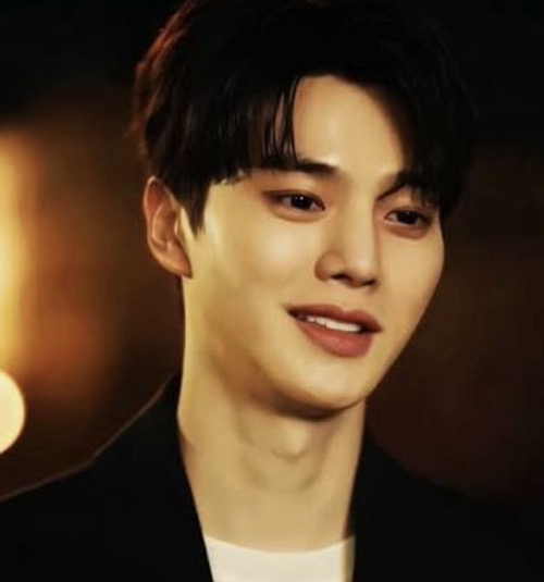 Behind-the-scenes cut of Song Kang