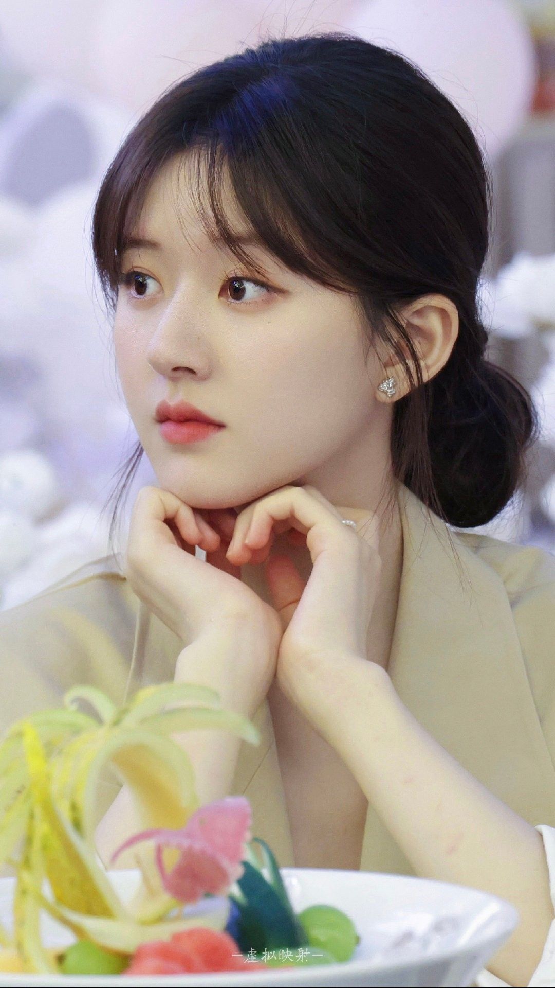 A moment captured by a fan of Zhao Lusi